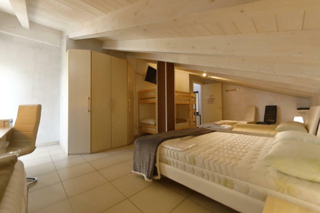 Hotel Nuovo Laghetto Del Frassino Peschiera del Garda Exterior foto